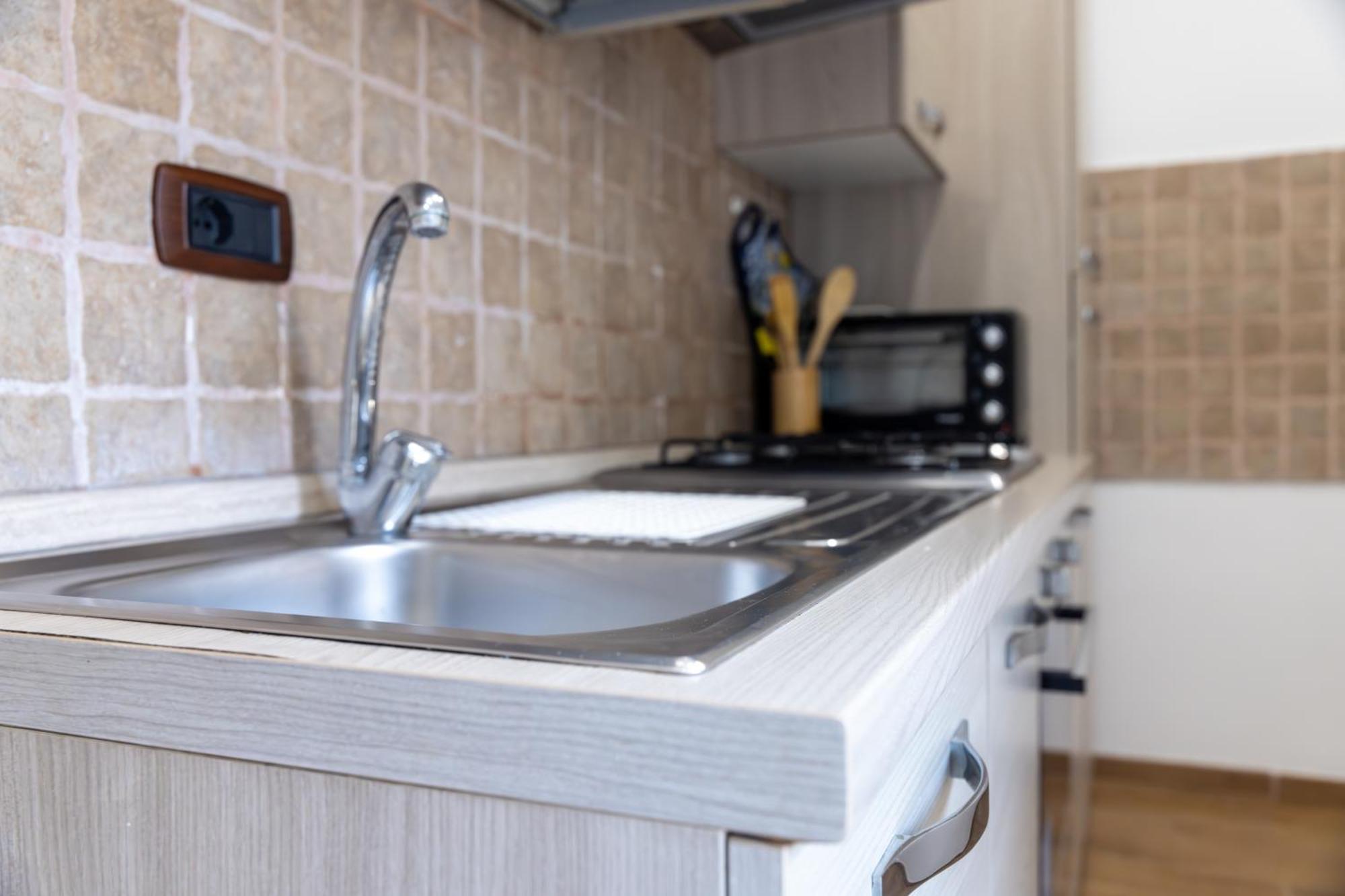 Casa Vacanze Alla Maison Fiumicino Zewnętrze zdjęcie